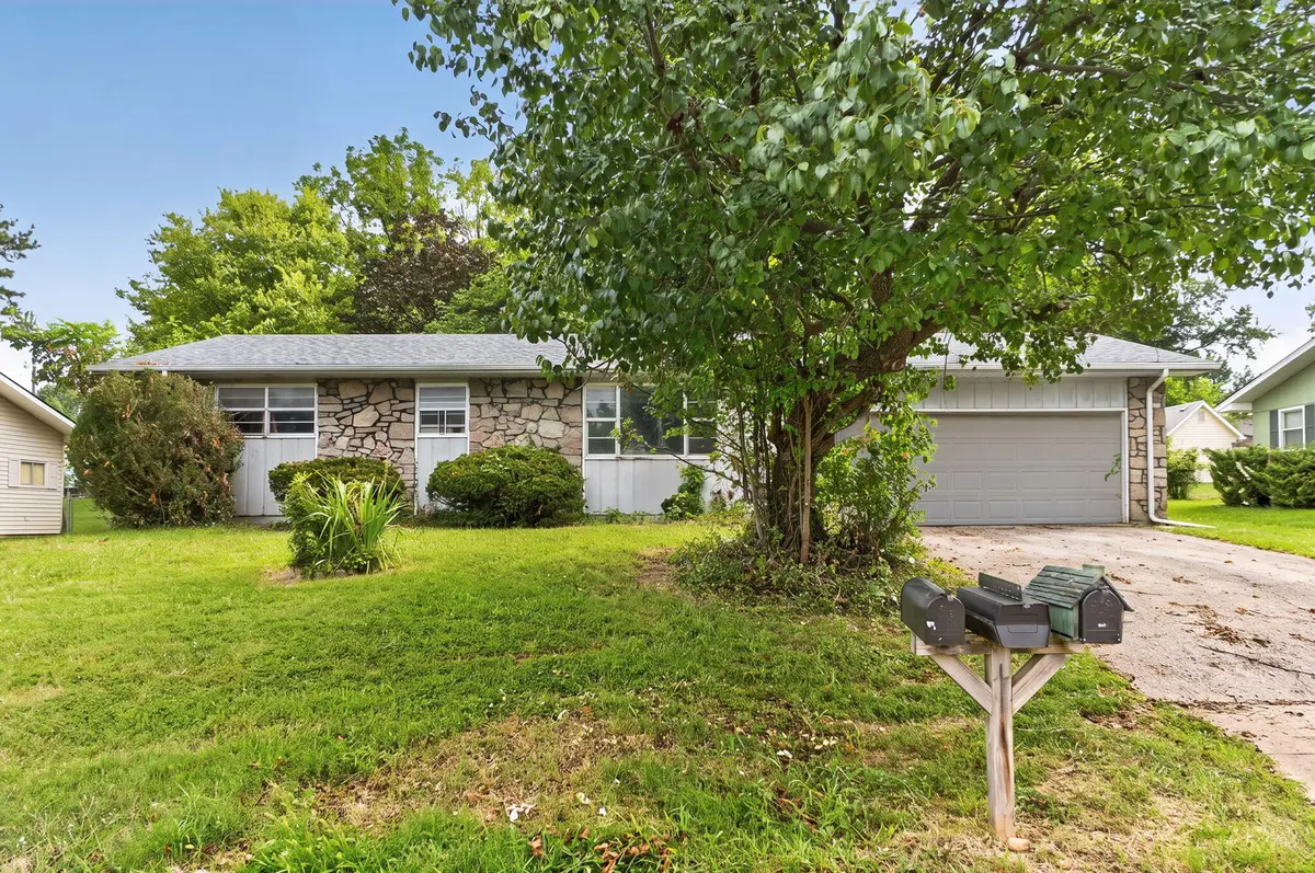 903 E Villa Marie Street, Springfield, MO 65803 - #1