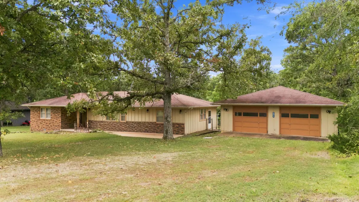 1044 State Highway T, Gainesville, MO 65655 - #1