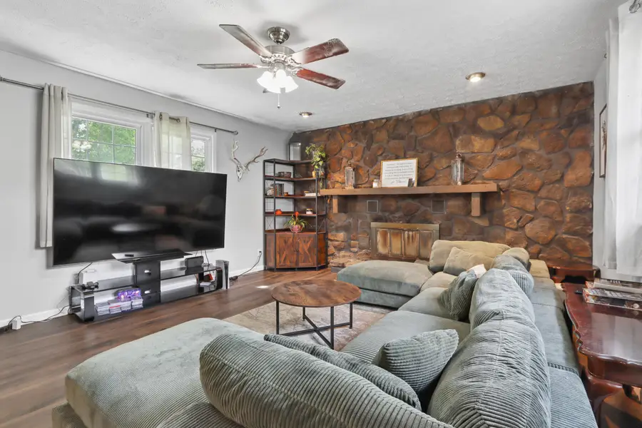 3031 E Gasconade Street, Springfield, MO 65804 - #3