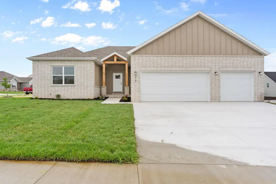 1424 N Carter Way, Republic, MO 65738 - #2