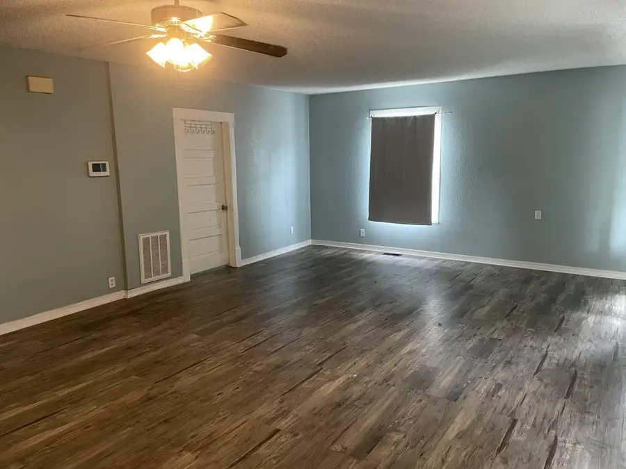 1107 Nelson Street, Webb City, MO 64870 - #3