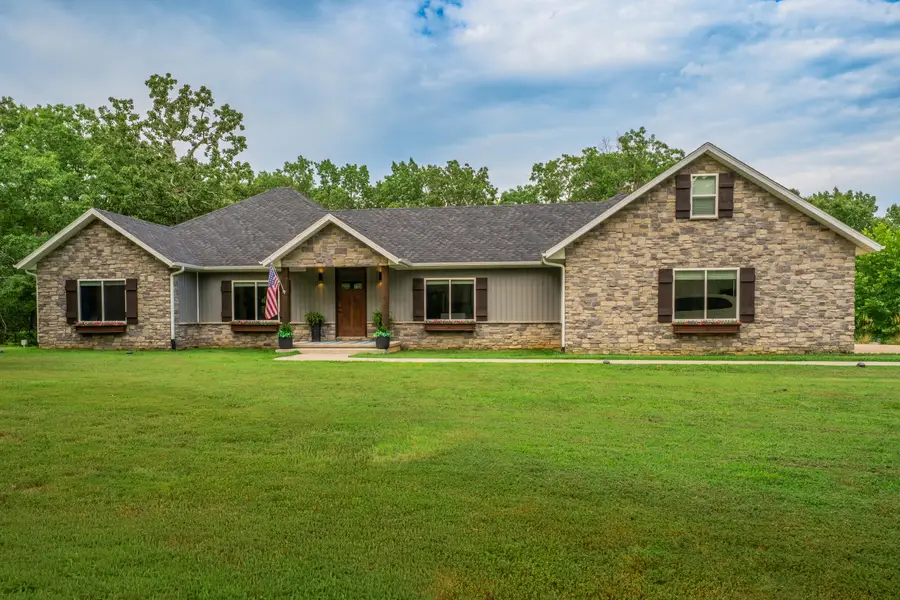 631 Buena Vista Parkway, Strafford, MO 65757 - #3