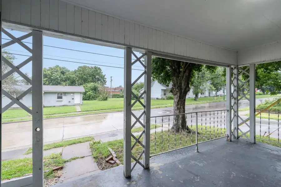 413 - 405 W Nichols Street, Springfield, MO 65802 - #3