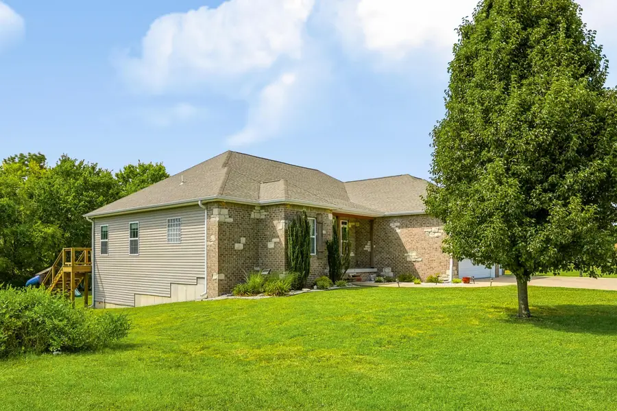 3106 N Brownell Avenue, Joplin, MO 64801 - #3