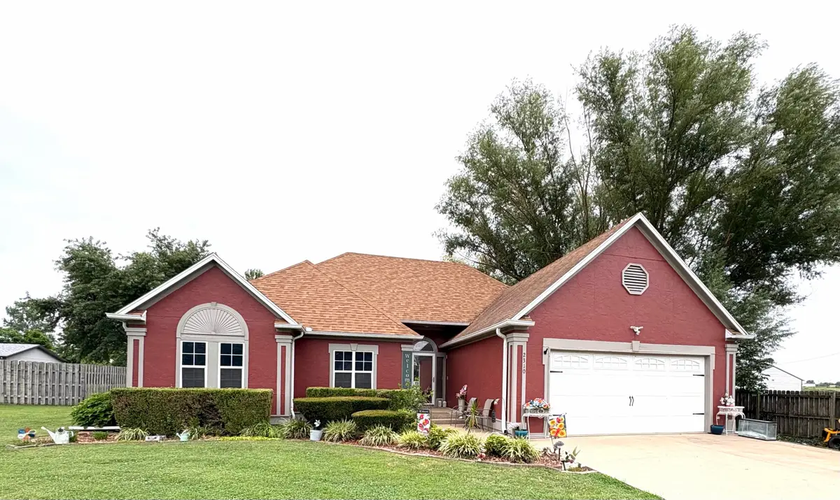 2310 Hazel Avenue, Carthage, MO 64836 - #1