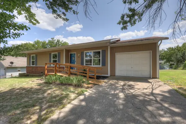 1308 Kimberly Lane, Carthage, MO 64836