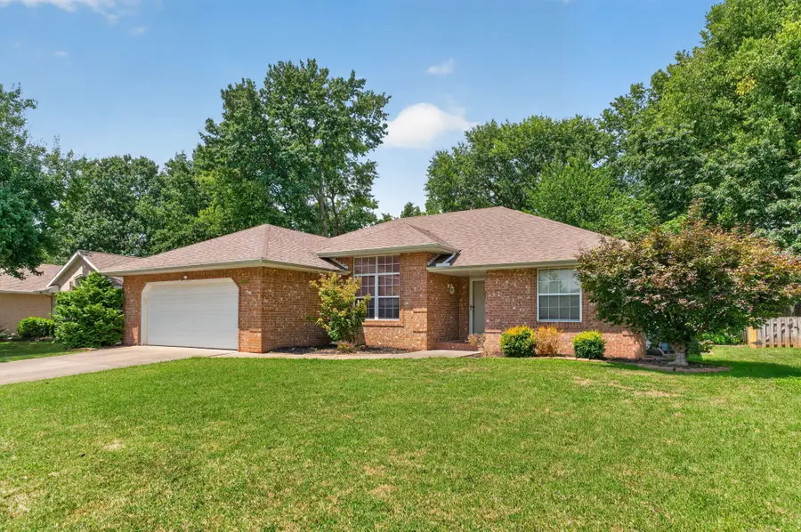 2259 W Cantebury Street, Springfield, MO 65810 - #3