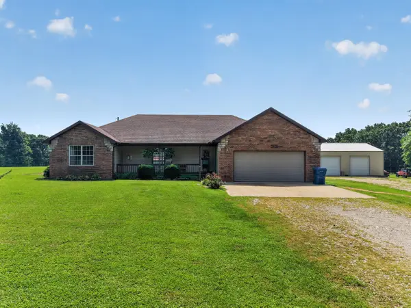 149 Brianna Drive, Seymour, MO 65746