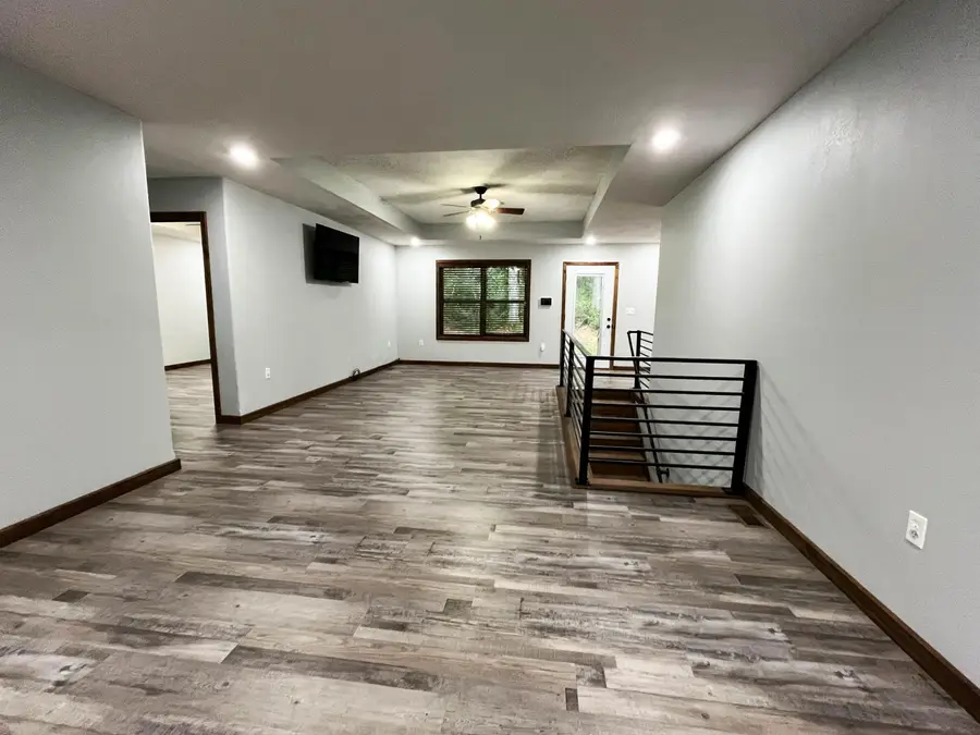 207 Juniper Avenue, Cabool, MO 65689 - #3