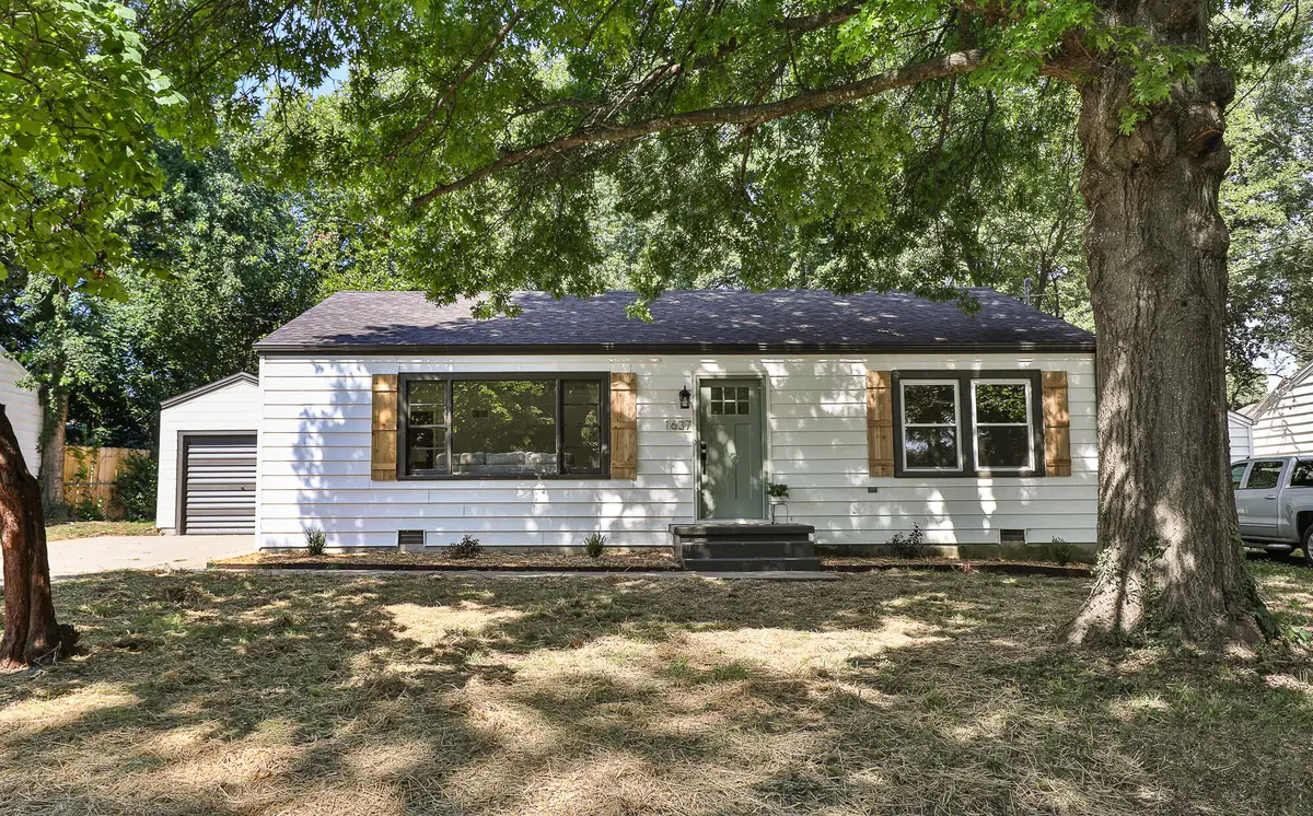 1637 S Broadway Avenue, Springfield, MO 65807 - #1