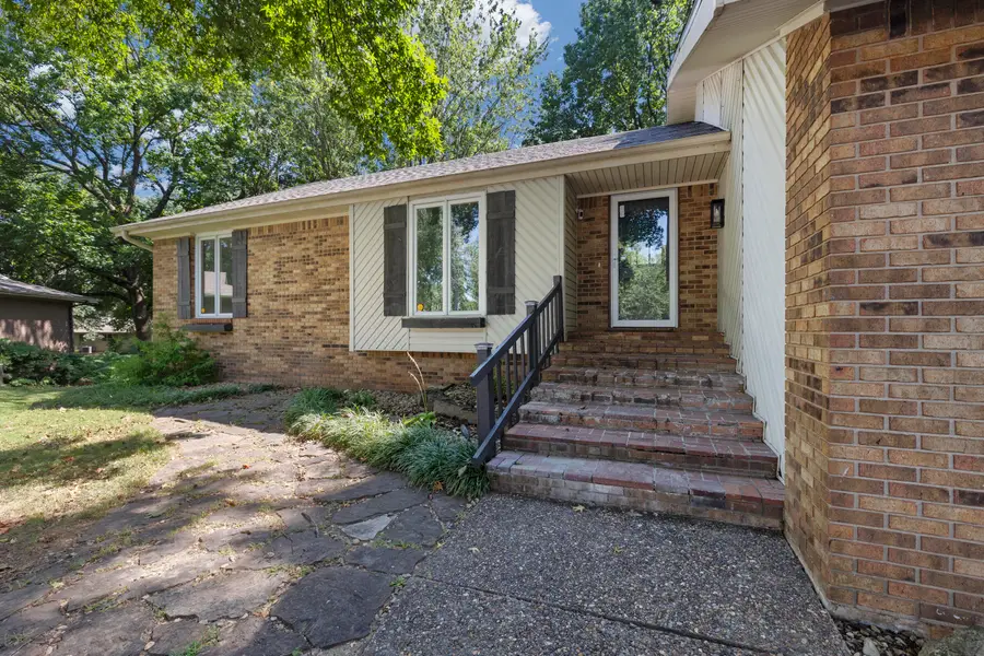 4663 S Roubidoux Place, Springfield, MO 65804 - #3