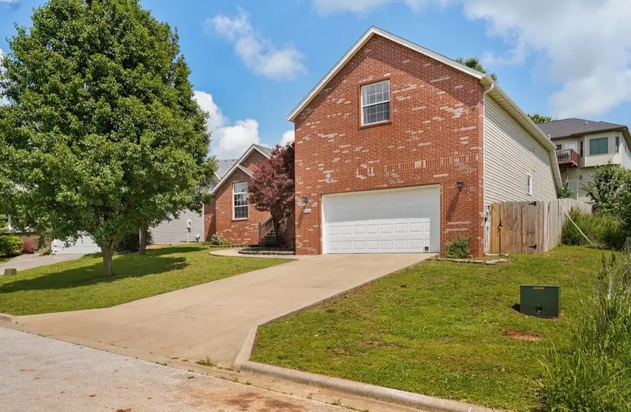 848 S Black Sands Avenue, Nixa, MO 65714 - #3