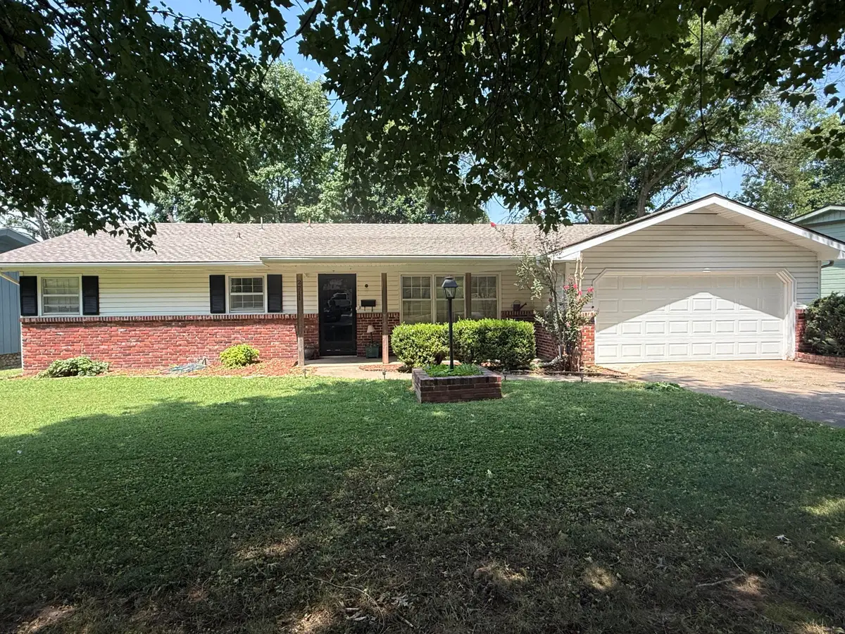 2711 S Claremont Avenue, Springfield, MO 65804 - #1
