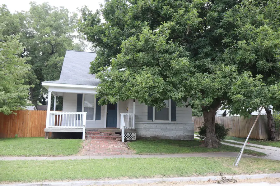 715 E Lynn Street, Springfield, MO 65802 - #2