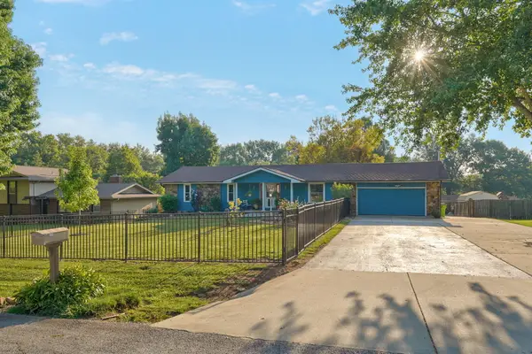 4922 S Palmer Avenue, Springfield, MO 65804