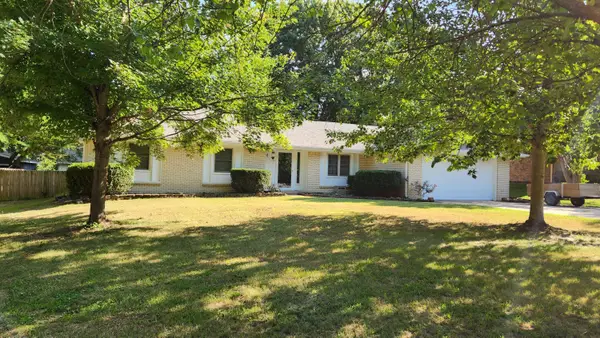 1784 E Lakewood Street, Springfield, MO 65804