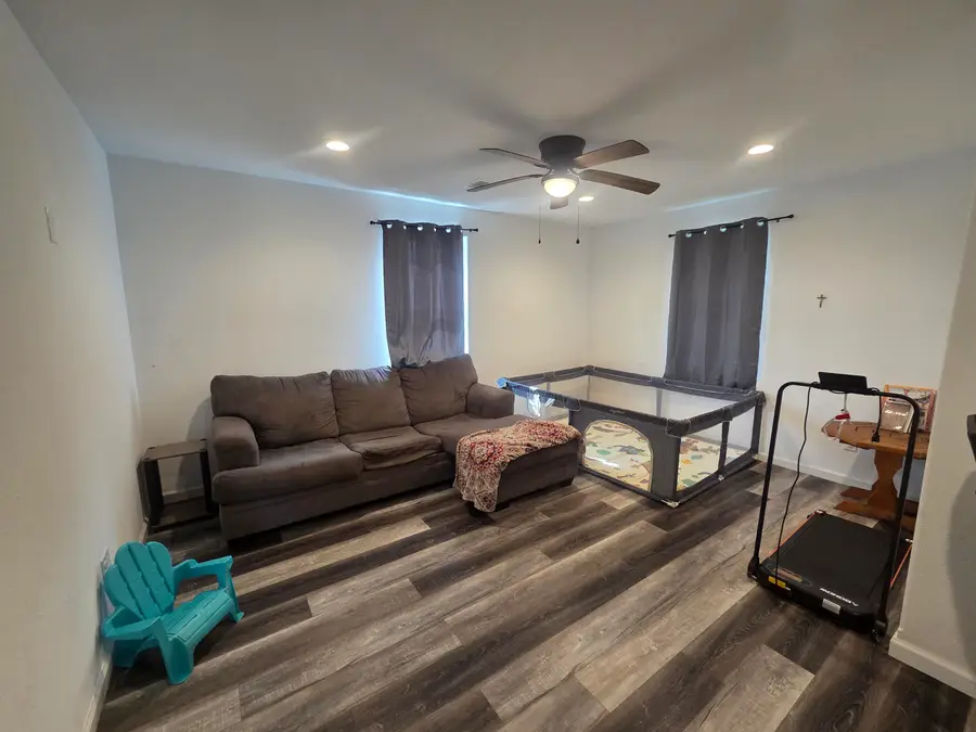 1102 Thomasville Road, Houston, MO 65483 - #2
