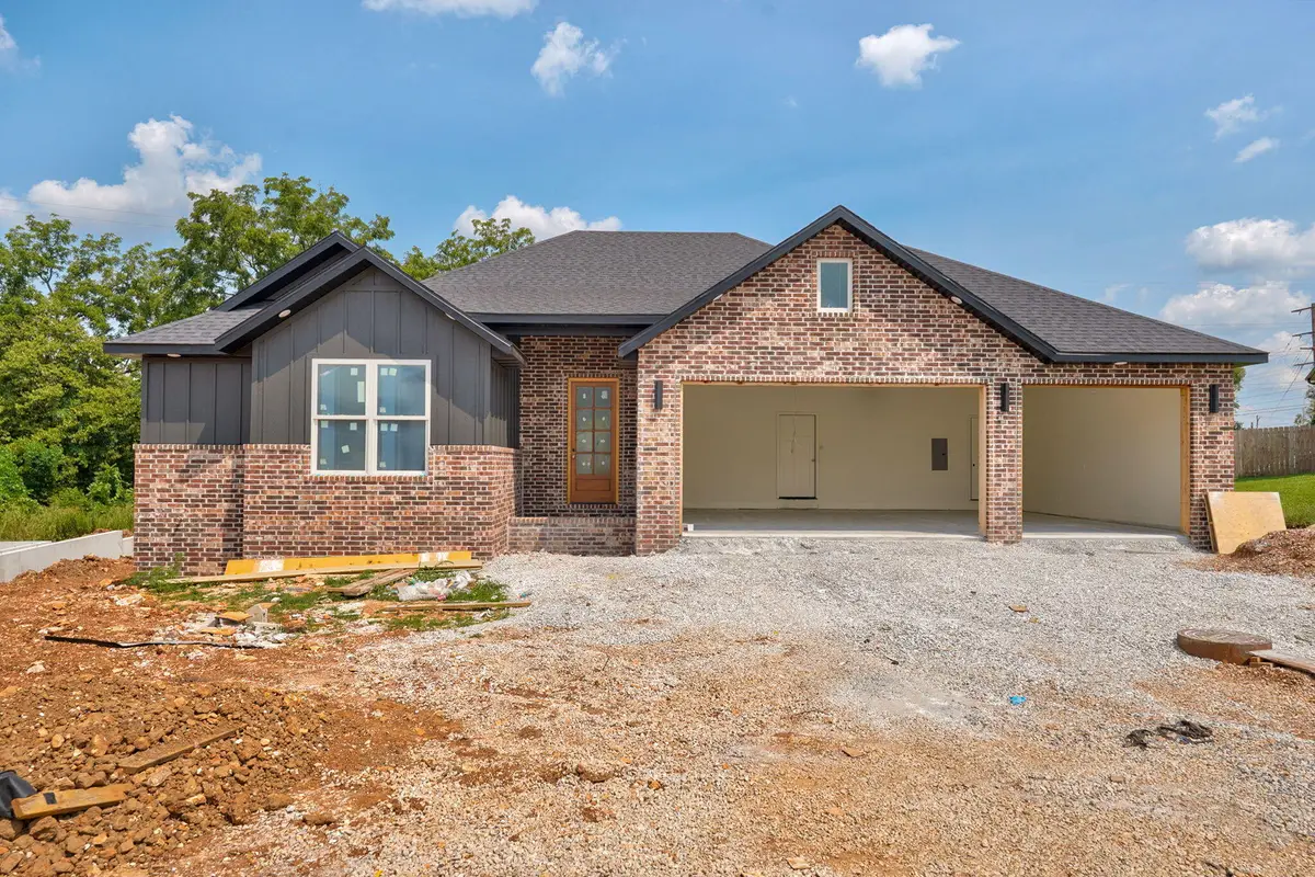 4972 S Sycamore Avenue, Springfield, MO 65810 - #1