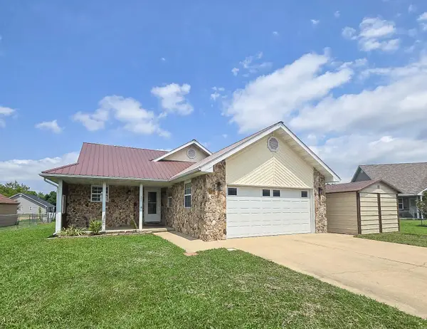 801 E Clay Street, Mountain Grove, MO 65711