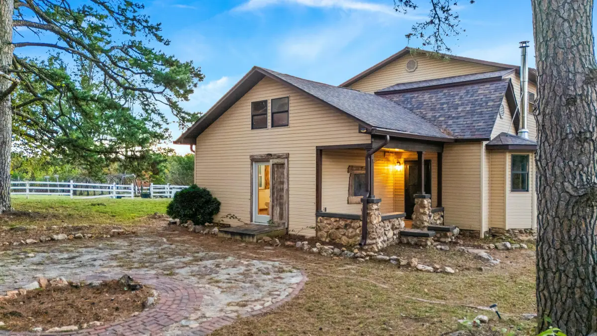 9769 County Road 8530, West Plains, MO 65775 - #1