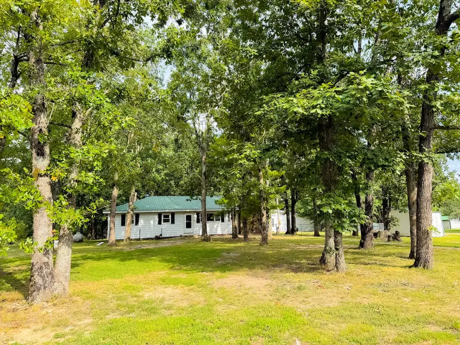 4720 State Highway 39, Aurora, MO 65605 - #2