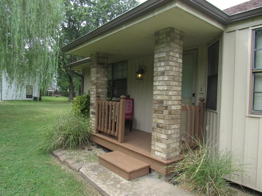 919 & 921 N Boston Lane, Republic, MO 65738 - #2