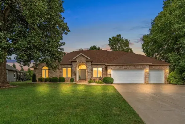 3725 E Cromwell Lane, Springfield, MO 65802