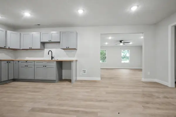 2752 W Sylvia Court, Springfield, MO 65803