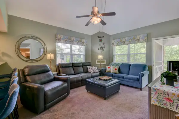 2800 Green Mountain Drive #240, Branson, MO 65616