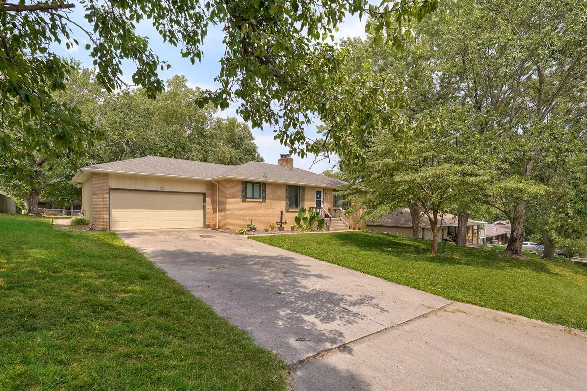 2625 W Village Lane, Springfield, MO 65807 - #1