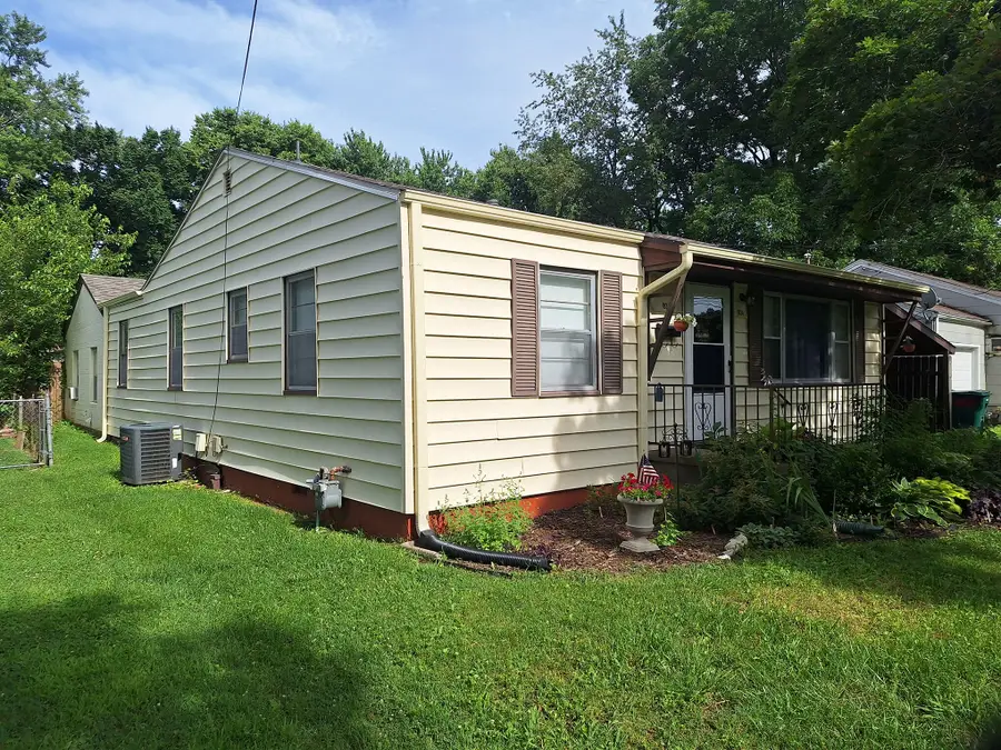 1934 S Kimbrough Avenue, Springfield, MO 65807 - #2