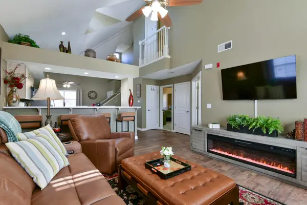 2800 Green Mountain Drive #132, Branson, MO 65616
