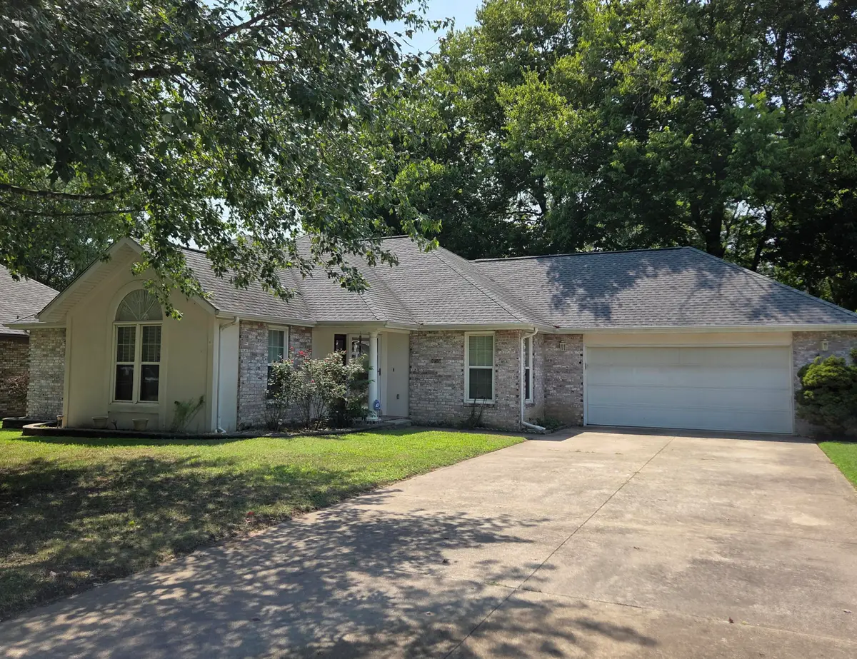 4719 S Clifton Court, Springfield, MO 65810 - #1