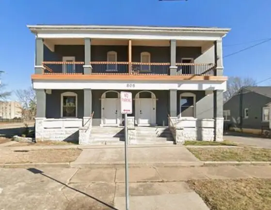 806 South Avenue, Springfield, MO 65806