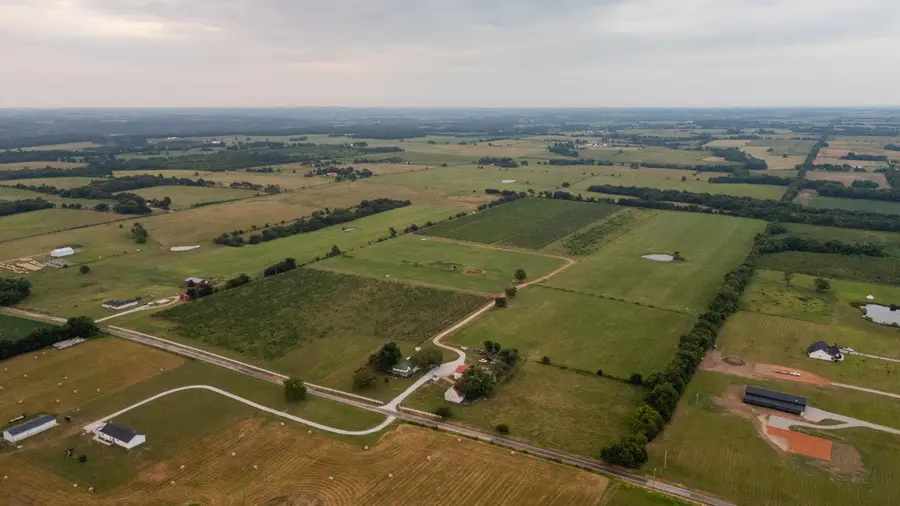 10559 Lawrence 2160, Mount Vernon, MO 65712 - #3