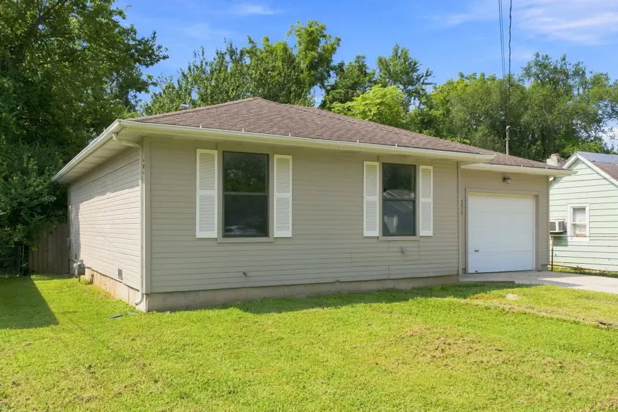 3016 W Hovey Street, Springfield, MO 65802 - #2