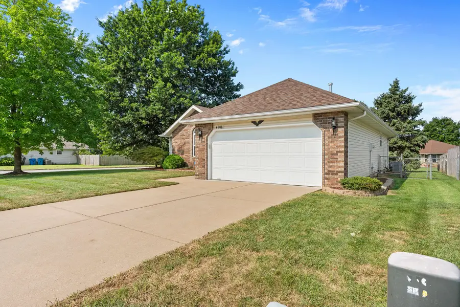4901 N 13th Street, Ozark, MO 65721 - #3