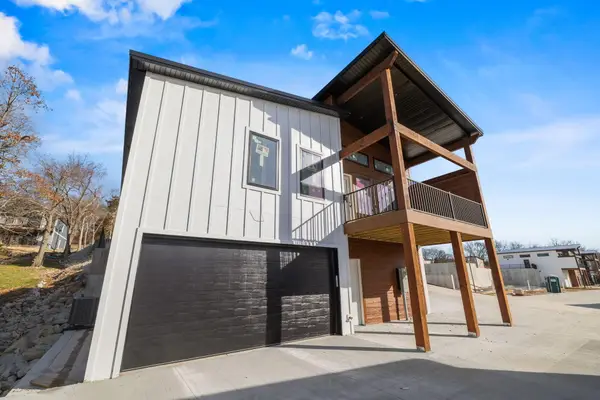 47 Old Oak Hill Drive #31, Reeds Spring, MO 65737