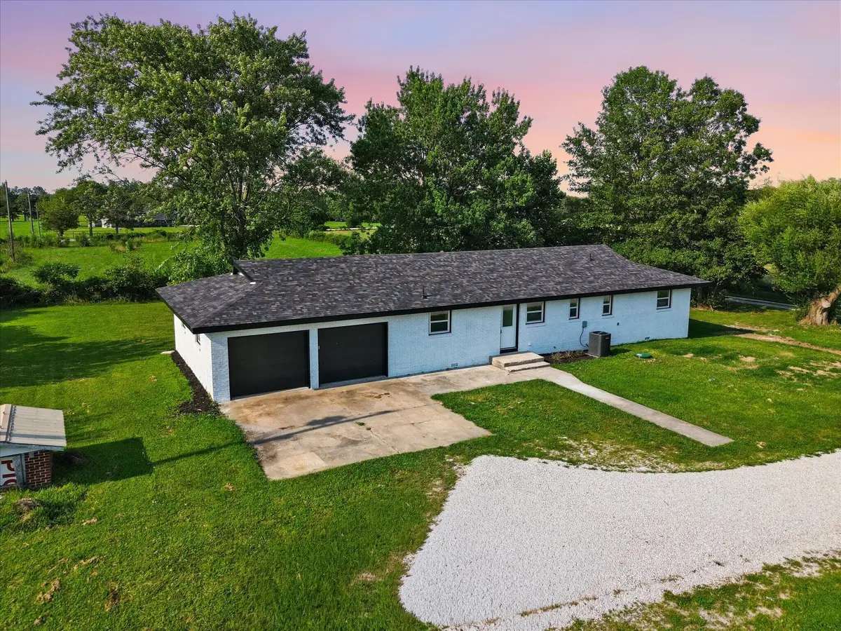 3760 E Shelby Road, Springfield, MO 65803 - #1