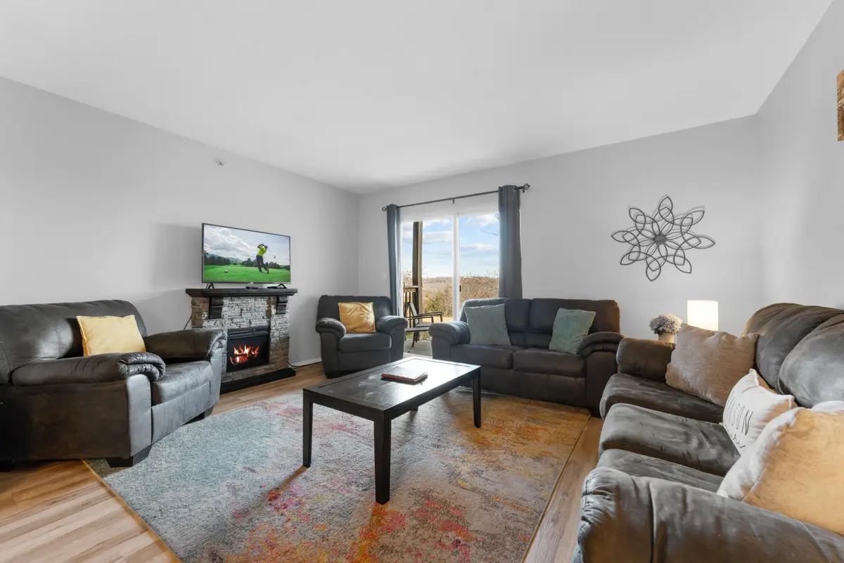 2911 Vineyards Parkway #2, Branson, MO 65616 - #1