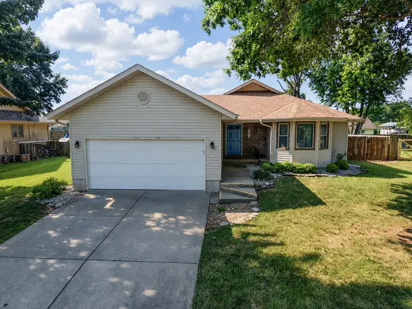 2650 W Buena Vista Street, Springfield, MO 65810