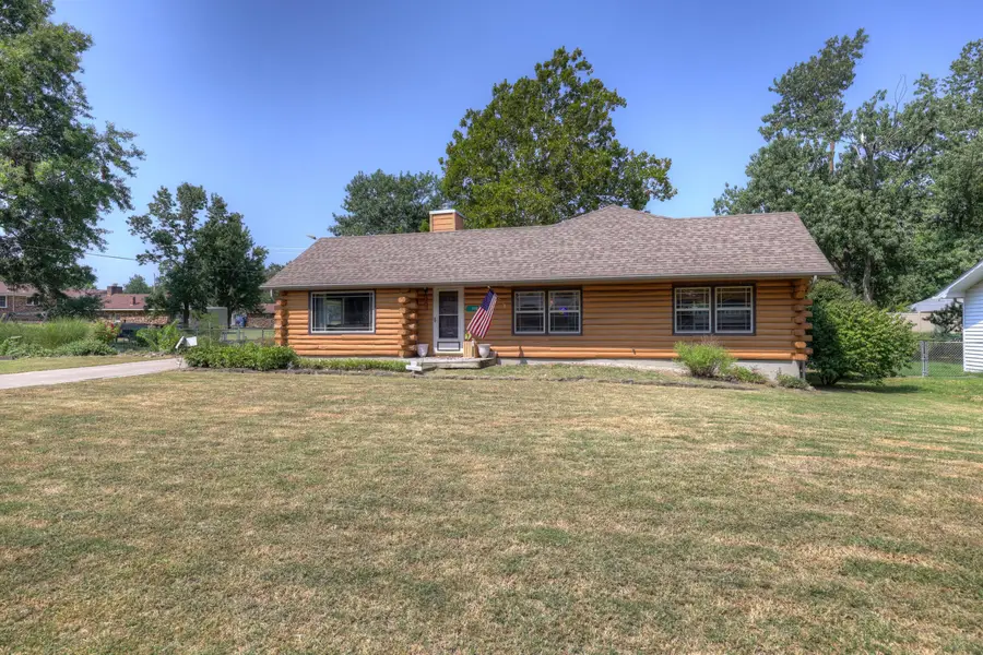 1729 Glenwood Place, Carthage, MO 64836 - #3