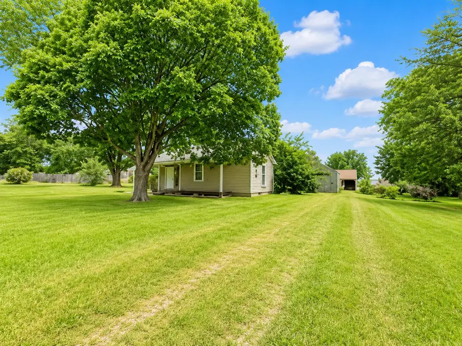 116 Montgomery Street, Greenfield, MO 65661 - #2