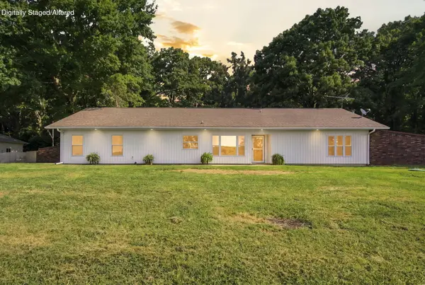 2856 Blanton Lane, Mountain Grove, MO 65711