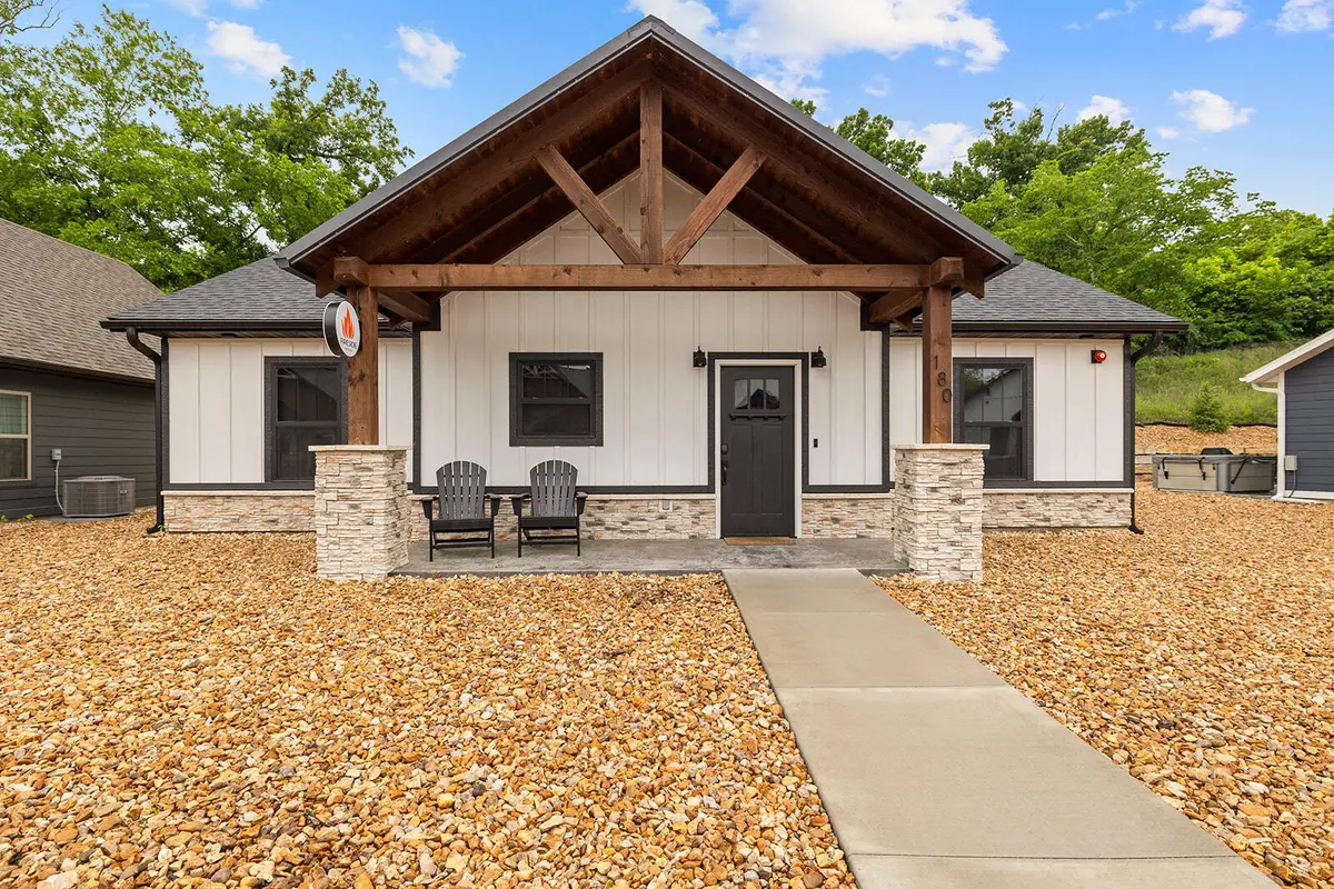 180 Lookout Flts, Branson, MO 65616 - #1