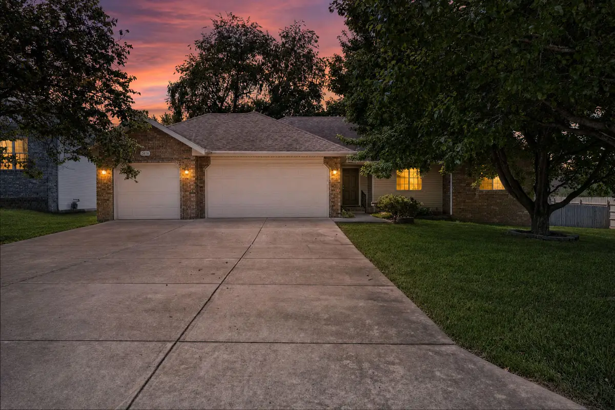 3676 W Kingsley Street, Springfield, MO 65807 - #1