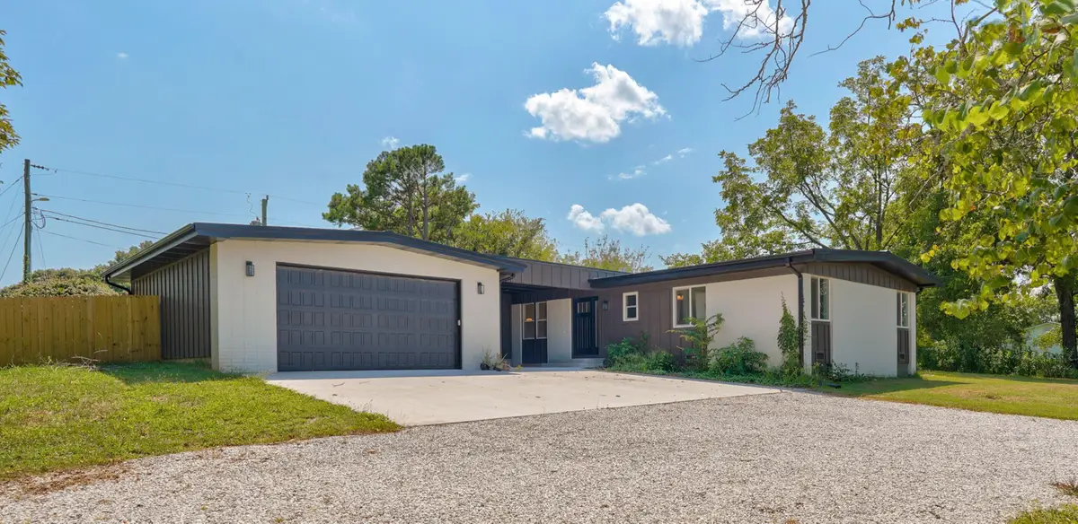 5776 E Farm Road 168, Rogersville, MO 65742 - #1