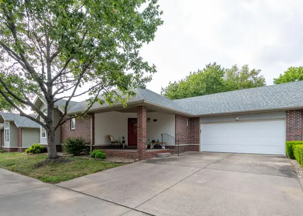 2320 W Westview Street #Unit B, Springfield, MO 65807