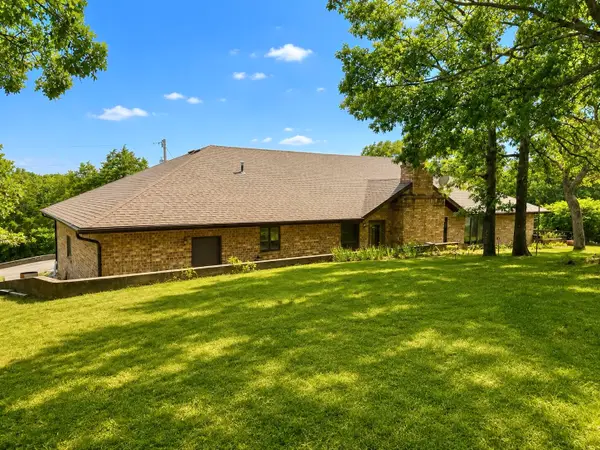 24762 King Arthur Drive, Hermitage, MO 65668