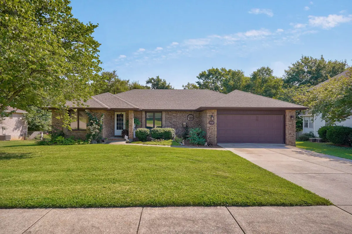 942 S Greentree Avenue, Springfield, MO 65809 - #1